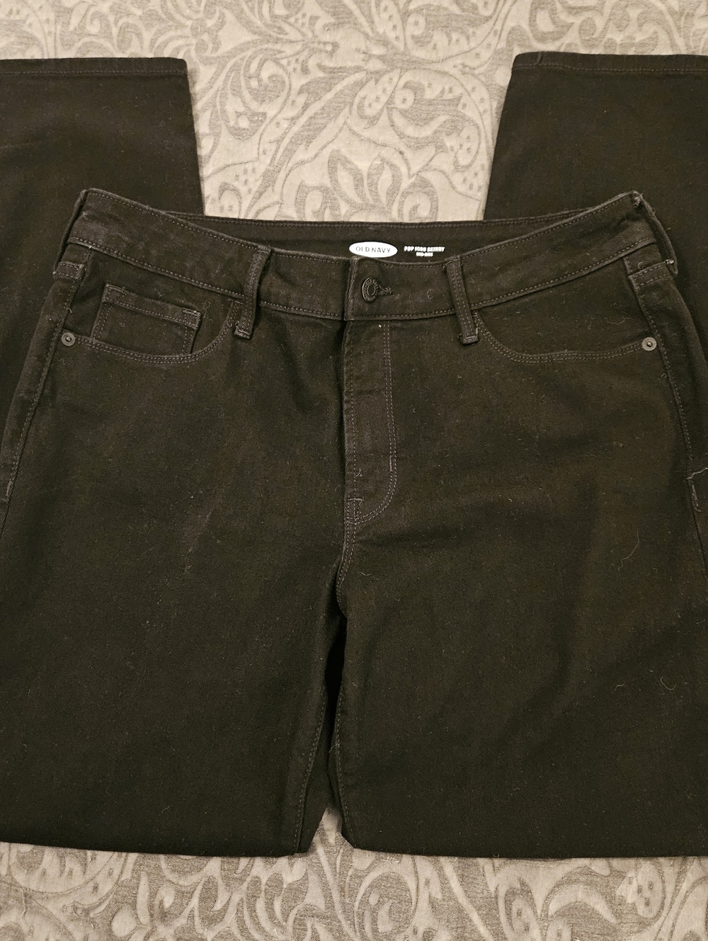 LIKE NEW Old Navy Women's Black Pop Icon Skinny Jeans Size 12